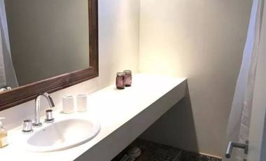 Casa en venta de 5 dormitorios c/ cochera en Costa Esmeralda Deportiva