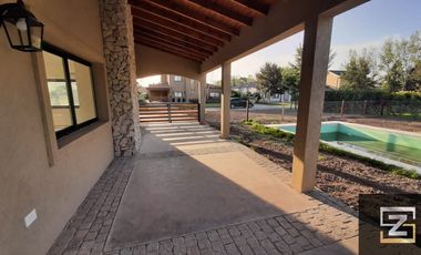 Casa a estrenar en venta Barrio Principado Canning