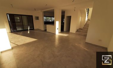 Casa a estrenar en venta Barrio Principado Canning