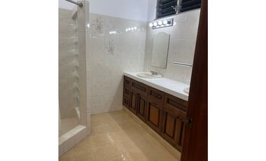 ALQUILER CASA COMERCIAL BELLA VISTA