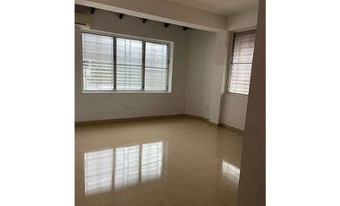 ALQUILER CASA COMERCIAL BELLA VISTA