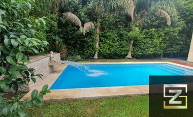 Casa en venta en Adrogué Chico