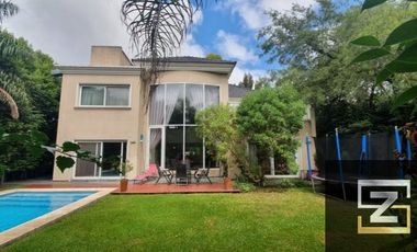 Casa en venta en Adrogué Chico