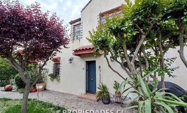 Casa en Venta en Manuel Montt / Miguel Claro / Alférez Real (Pocuro)