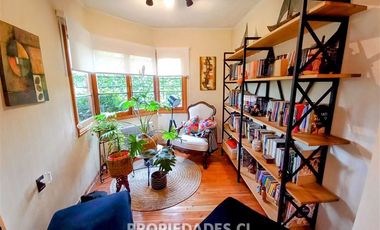 Casa en Venta en Manuel Montt / Miguel Claro / Alférez Real (Pocuro)