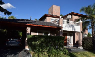 VENTA DE CASA EN Juana Koslay