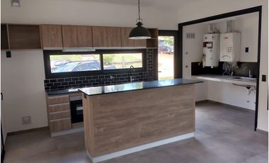 CASA A ESTRENAR - OSTENDE, PINAMAR