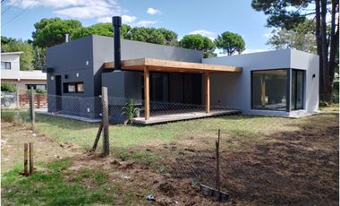 CASA A ESTRENAR - OSTENDE, PINAMAR