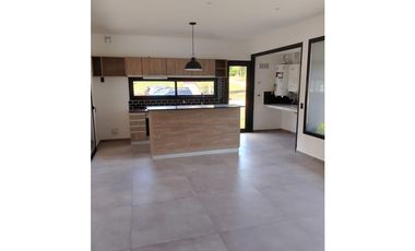 CASA A ESTRENAR - OSTENDE, PINAMAR