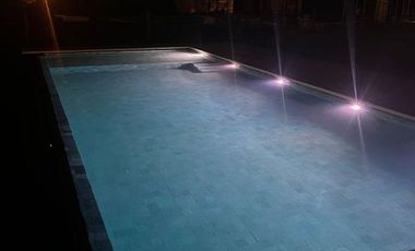 Casa en alquiler temporario de 3 dormitorios c/ cochera en Barrio Privado Terralagos