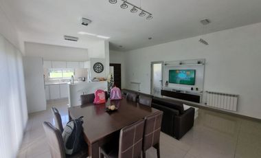 VENTA DE CASA EN Las Chacras