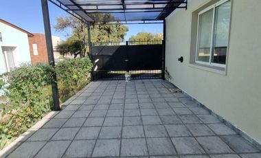 VENTA DE CASA EN Juana Koslay