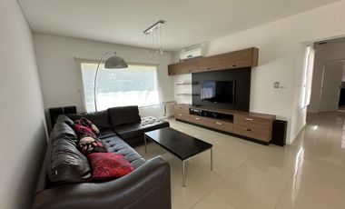VENTA DE CASA EN Juana Koslay