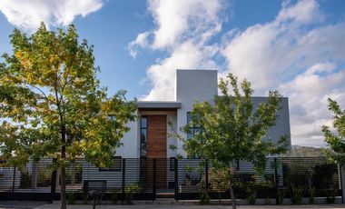 VENTA DE CASA EN Juana Koslay