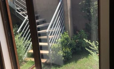 Casa en Venta en Condominio / Arrayan Bajo / Valle Escondido