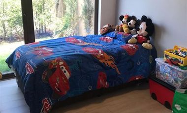Casa en Venta en Condominio / Arrayan Bajo / Valle Escondido