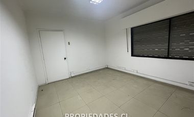 Oficina en Arriendo en Diagonal Oriente / Pedro de Valdivia