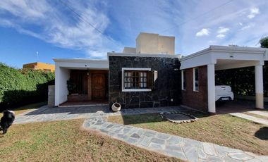 VENTA DE CASA EN Juana Koslay