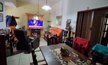 VENTA DE CASA EN Juana Koslay