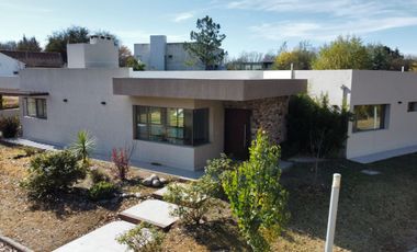 VENTA DE CASA EN Juana Koslay - LAS CHACRAS
