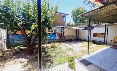 Casa en Venta en Los Espinos / Catillo Urizar