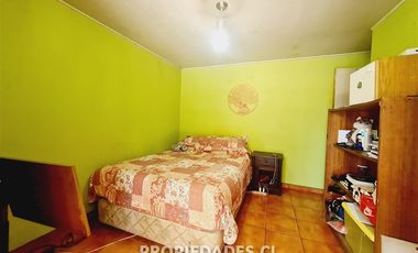 Casa en Venta en Los Espinos / Catillo Urizar
