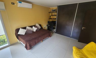 VENTA DE CASA EN Juana Koslay