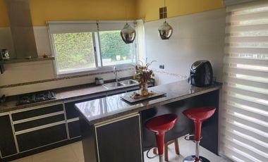 VENTA DE CASA EN Juana Koslay