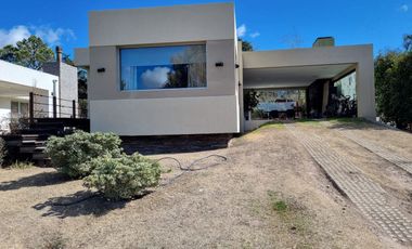 VENTA DE CASA EN Juana Koslay