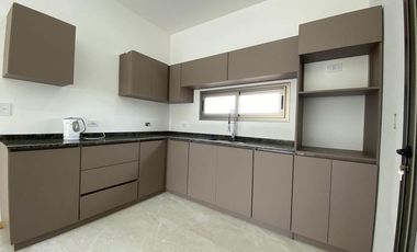 VENTA DE CASA EN Juana Koslay