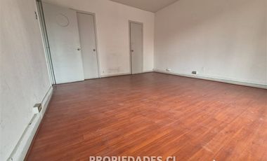 Oficina en Arriendo en Providencia / Manuel Montt