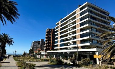 PINAMAR - EDIFICIO BTWINS A MTS DEL MAR CON AMENITIES