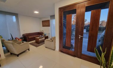 VENTA DE CASA EN Juana Koslay