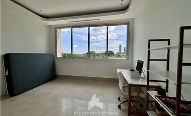 CASA REMODELADA EN VENTA | SANTA MARIA GOLF