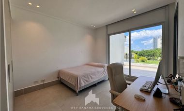 CASA REMODELADA EN VENTA | SANTA MARIA GOLF