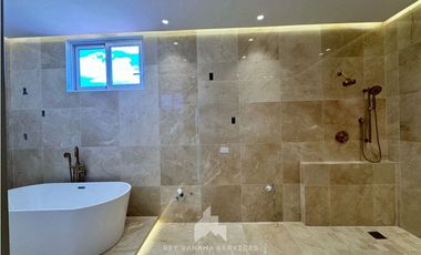 CASA REMODELADA EN VENTA | SANTA MARIA GOLF