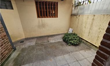 CHALET  4 AMB, GARAGE, TROTADORA, PATIO Z/FRANCIA 1800 DON BOSCO