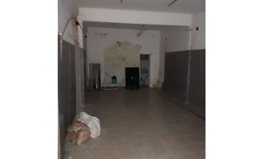 VENTA LOCAL 40 m2 SOBRE AVDA COLON AL 4600 APTO TODOS DESTINOS