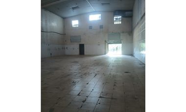 Se Alquila Galera en Pedregal