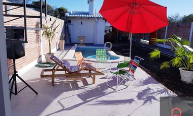 VENDE casa nueva 10x37,50 Barrio La Alborada