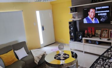 VENDE casa nueva 10x37,50 Barrio La Alborada