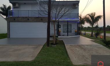 VENDE casa nueva 10x37,50 Barrio La Alborada