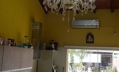 VENDE casa nueva 10x37,50 Barrio La Alborada