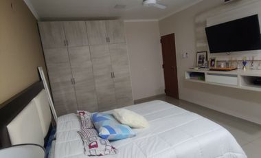 VENDE casa nueva 10x37,50 Barrio La Alborada