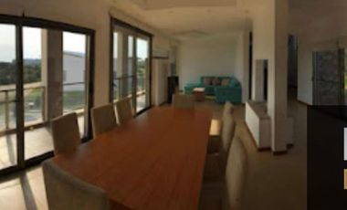 Casa en venta de 5 dormitorios en Costa Esmeralda Golf 1