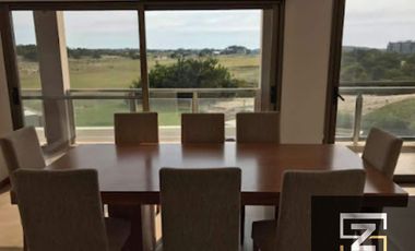 Casa en venta de 5 dormitorios en Costa Esmeralda Golf 1