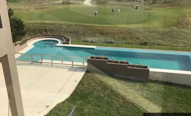 Casa en venta de 5 dormitorios en Costa Esmeralda Golf 1