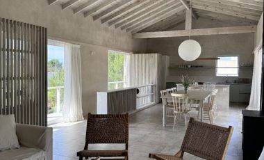 Casa en venta de 4 dormitorios en Costa Esmeralda Deportivo 1