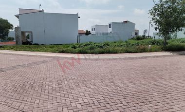 Terreno en Venta | El Marqués, Querétaro | Plusvalía + Lote en Esquina con Amenidades en Privada Arce