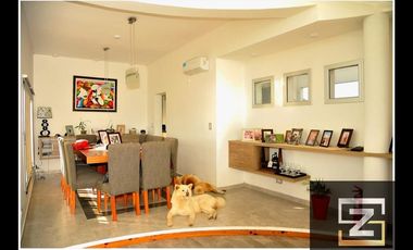 Casa en alquiler con salida a la laguna en Horizontes al Sur